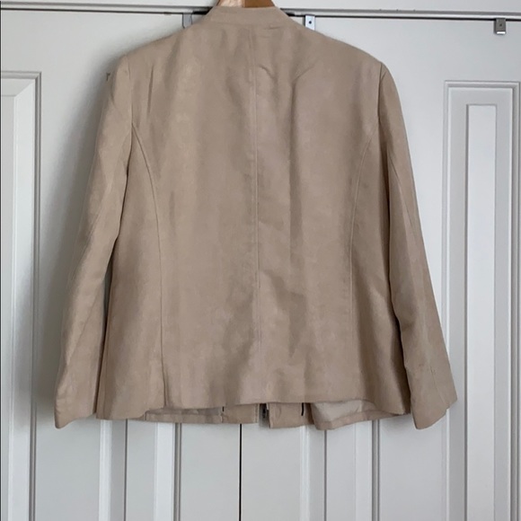 Tan Jay Jacket - Picture 7 of 8